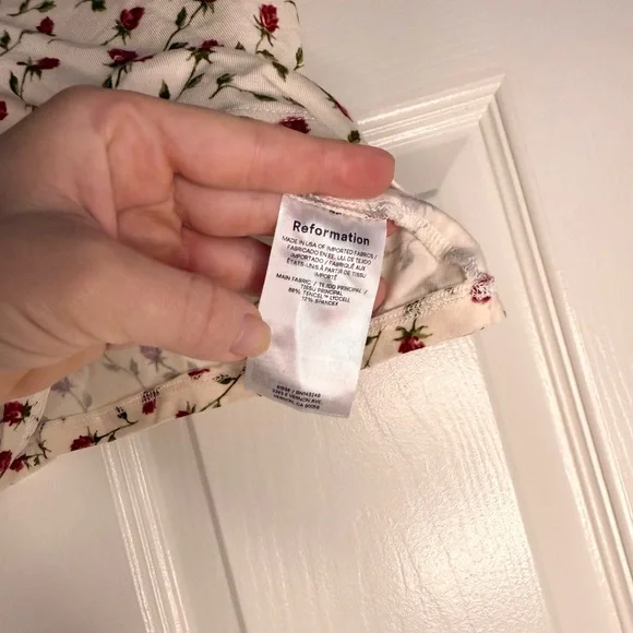 REFORMATION Clarke Knit Tank - Madison Rose Floral White Green Red XS - Picture 4 of 5